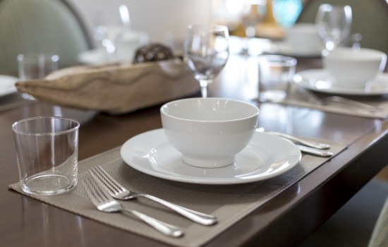 Condo Tableware